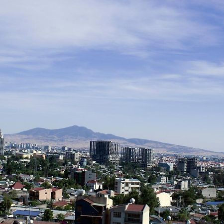Aselefech Merga Hotel And Spa Addis Ababa Exterior photo